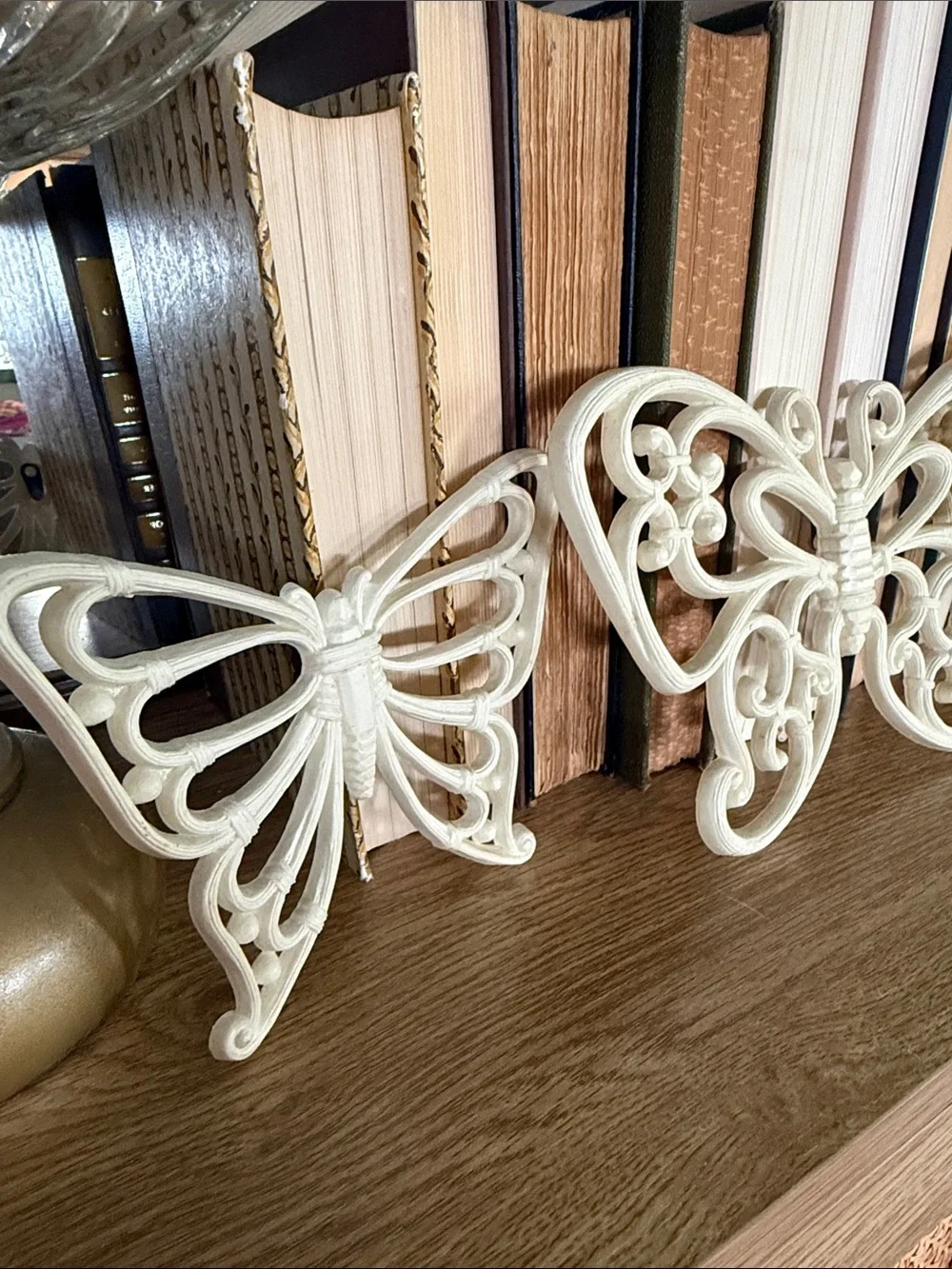 Ornate Butterfly Wall Decor Set - Elegant Accent- IN WHITE